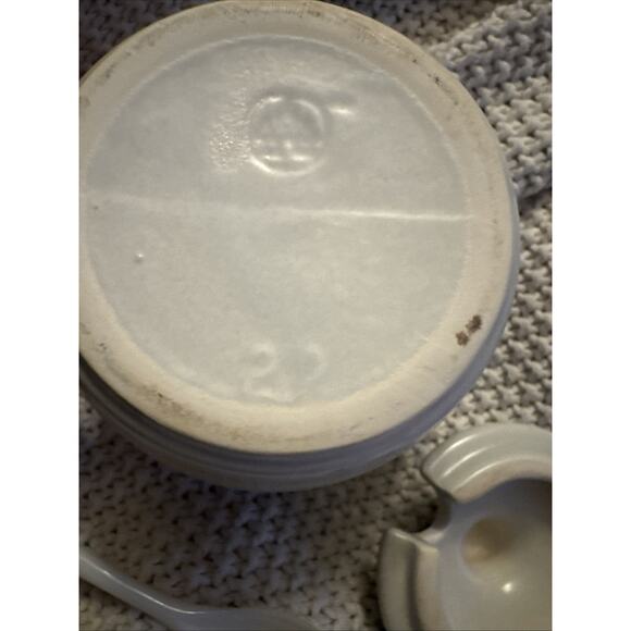 Pfaltzgraff Yorktowne Stoneware Jam Jelly Jar Honey Pot with Slotted Lid Vintage - Picture 4 of 7